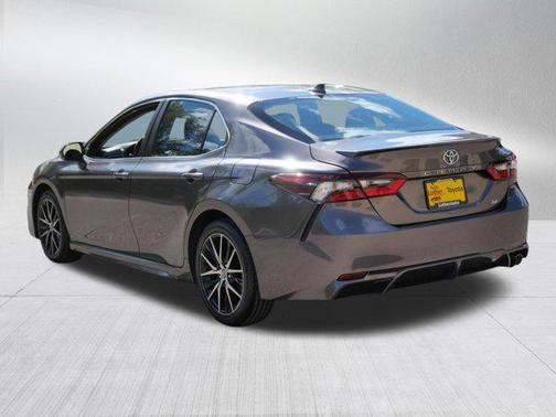 Predawn Gray Mica 2023 Toyota Camry SE