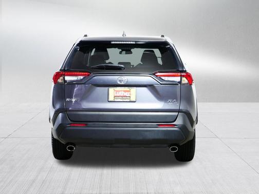 Magnetic Gray Metallic 2024 Toyota RAV4 XLE