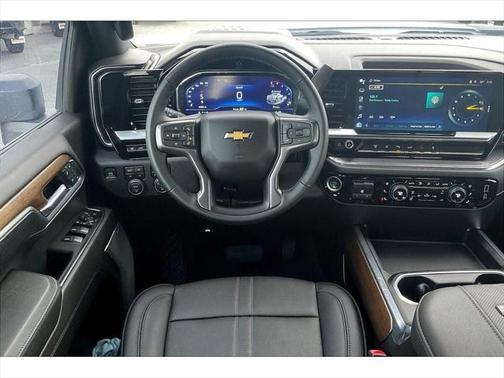 2024 Chevrolet Silverado 3500 High Country