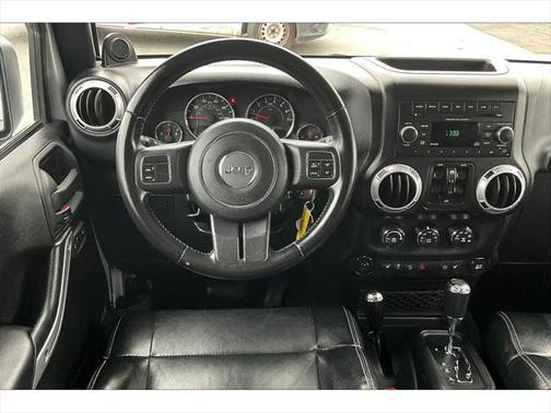 2012 Jeep Wrangler Unlimited Sahara