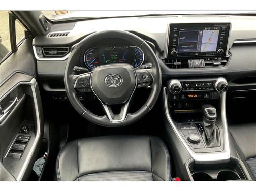 2020 Toyota RAV4 Hybrid SE
