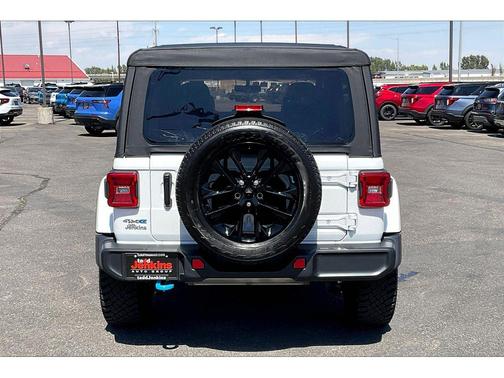2022 Jeep Wrangler Unlimited 4xe Sahara