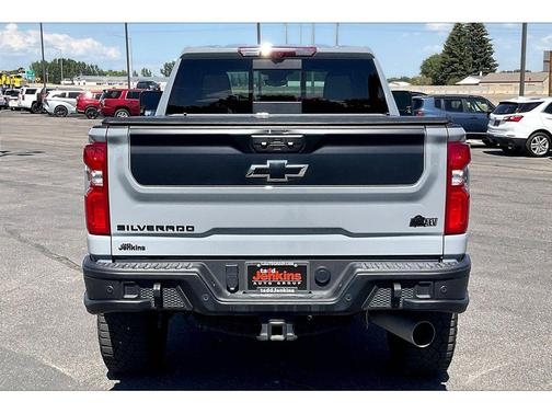 2024 Chevrolet Silverado 2500 4WD Crew Cab Standard Bed ZR2