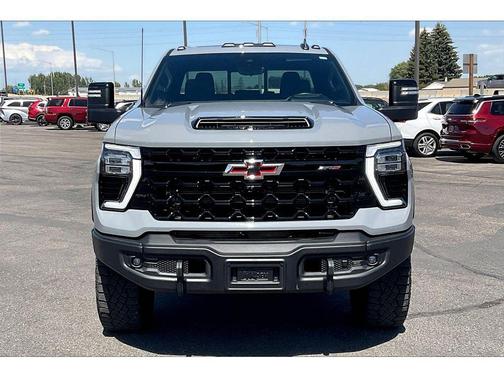 2024 Chevrolet Silverado 2500 4WD Crew Cab Standard Bed ZR2