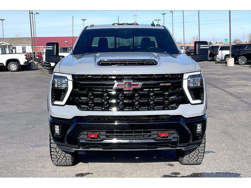 2024 Chevrolet Silverado 2500 4WD Crew Cab Standard Bed ZR2