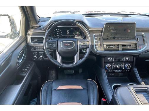 2022 GMC Yukon XL 4WD AT4