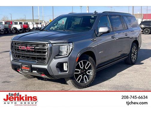 2022 GMC Yukon XL 4WD AT4