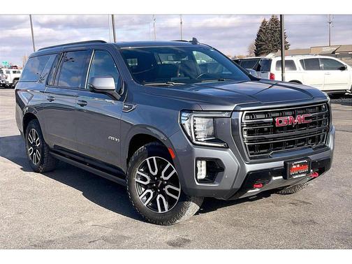 2022 GMC Yukon XL 4WD AT4