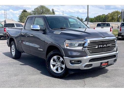 Granite Crystal Metallic Clearcoat 2019 RAM 1500 Laramie