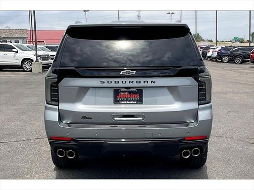 2025 Chevrolet Suburban 4WD Z71