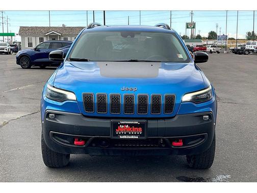 2022 Jeep Cherokee Trailhawk