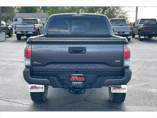 2020 Toyota Tacoma SR5