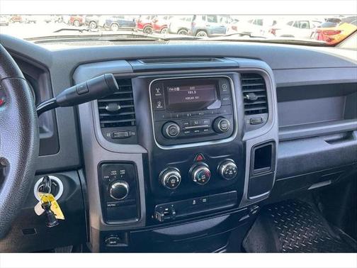 2016 RAM 1500 Tradesman/Express