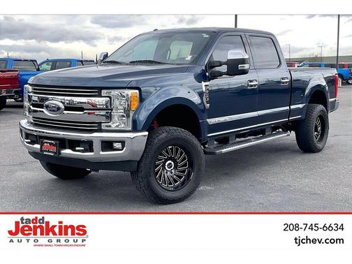 2017 Ford F-350 Lariat