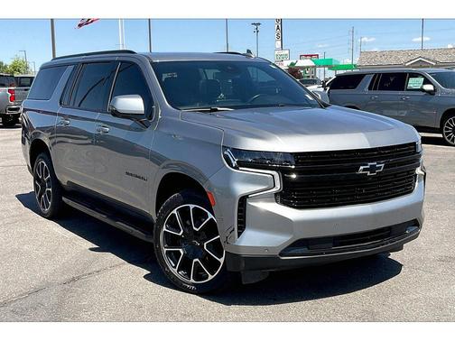 2023 Chevrolet Suburban RST