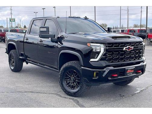 Black 2025 Chevrolet Silverado 2500 4WD Crew Cab Standard Bed ZR2