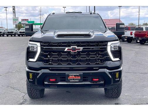 Black 2025 Chevrolet Silverado 2500 4WD Crew Cab Standard Bed ZR2