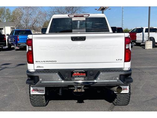Summit White 2022 Chevrolet Silverado 3500 LTZ