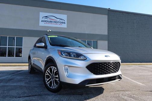 2020 Ford Escape SEL