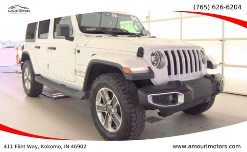 Bright White Clearcoat 2018 Jeep Wrangler Unlimited Sahara
