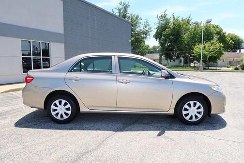 Desert Sand Mica 2010 Toyota Corolla LE