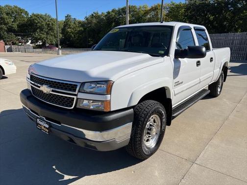2005 Chevrolet Silverado 2500 LT H/D Crew Cab