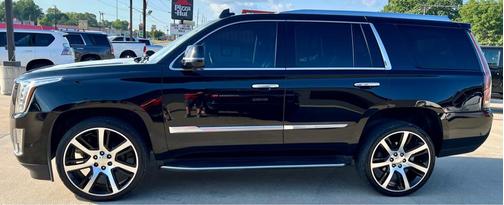 2018 Cadillac Escalade Base