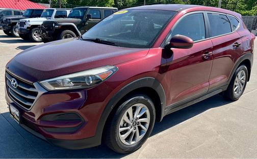 Ruby Wine 2016 Hyundai TUCSON SE