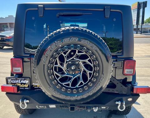 Black Clearcoat 2014 Jeep Wrangler Sahara