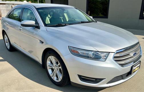 2014 Ford Taurus SEL
