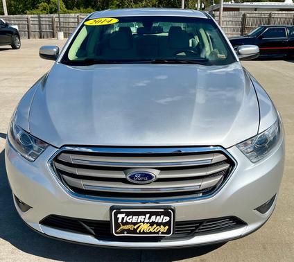 2014 Ford Taurus SEL