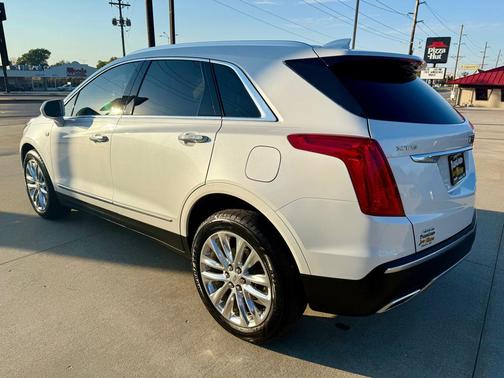 2018 Cadillac XT5 Platinum