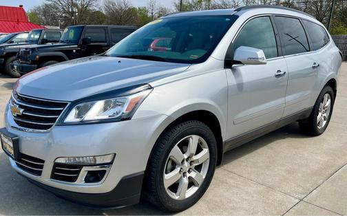 Silver Ice Metallic 2016 Chevrolet Traverse LTZ