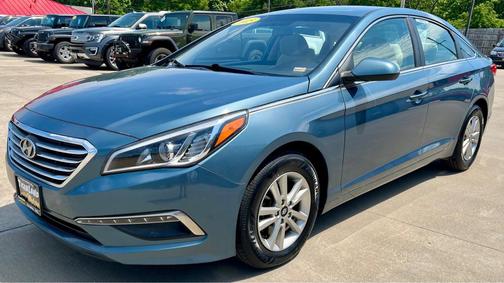Nouveau Blue 2015 Hyundai SONATA SE