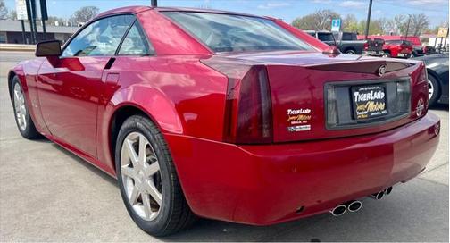 2004 Cadillac XLR Base