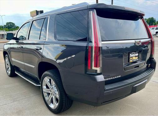2017 Cadillac Escalade Premium Luxury