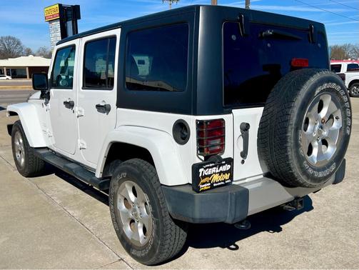 2014 Jeep Wrangler Unlimited Sahara