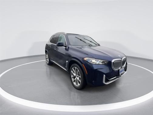 Tanzanite Blue II Metallic 2024 BMW X5 xDrive40i