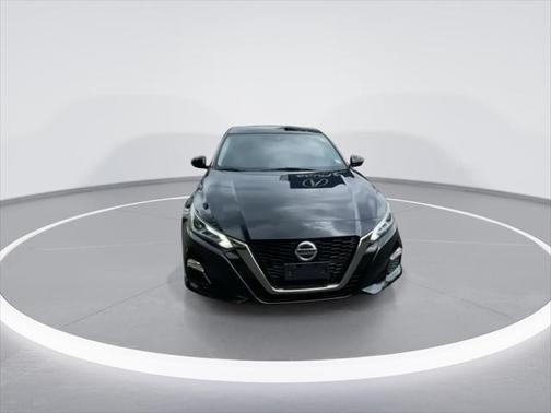2020 Nissan Altima SR FWD