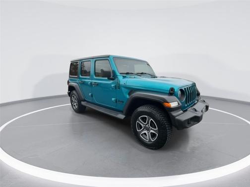 2020 Jeep Wrangler Unlimited Black and Tan 4X4