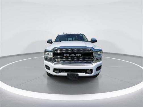 2019 RAM 2500 Limited Crew Cab 4x4 6'4' Box