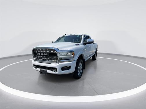 2019 RAM 2500 Limited Crew Cab 4x4 6'4' Box