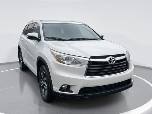 Blizzard Pearl 2016 Toyota Highlander XLE