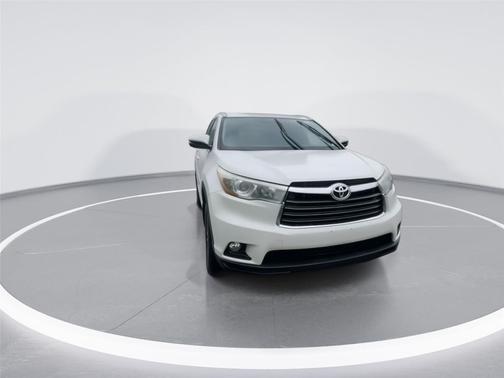 Blizzard Pearl 2016 Toyota Highlander XLE