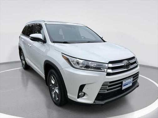 2018 Toyota Highlander Limited Platinum