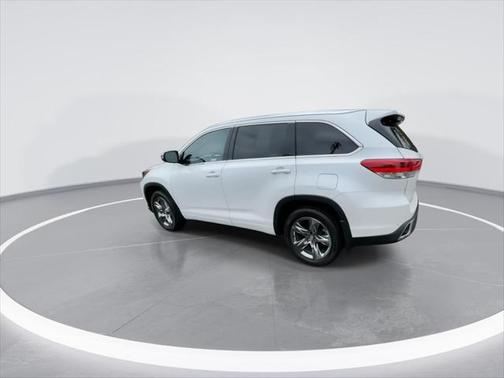 2018 Toyota Highlander Limited Platinum