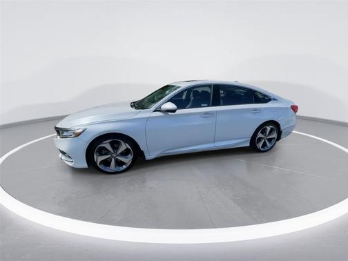 2020 Honda Accord Touring 2.0T