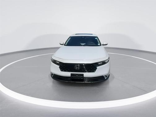 Platinum White Pearl 2023 Honda Accord EX