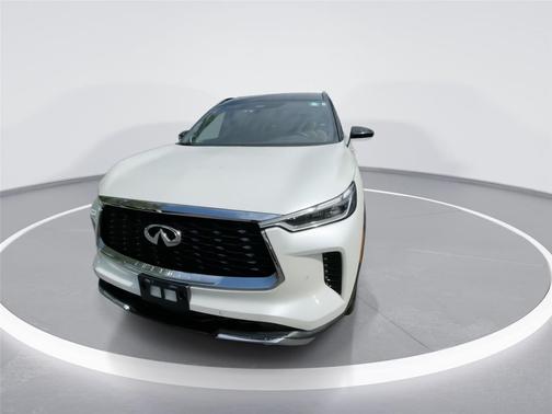 Majestic White/Black Obsidian 2022 INFINITI QX60 AUTOGRAPH