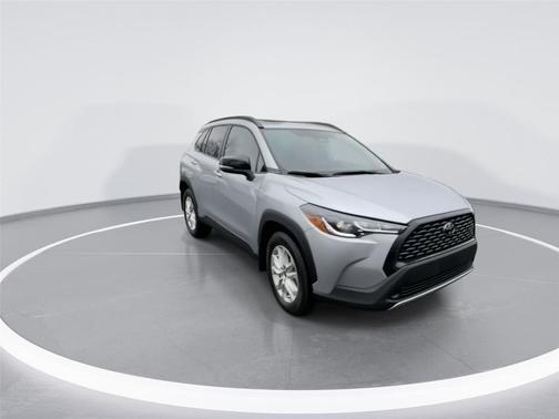 2025 Toyota Corolla Cross LE